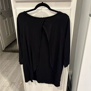 Roaman's Elegant Black Top